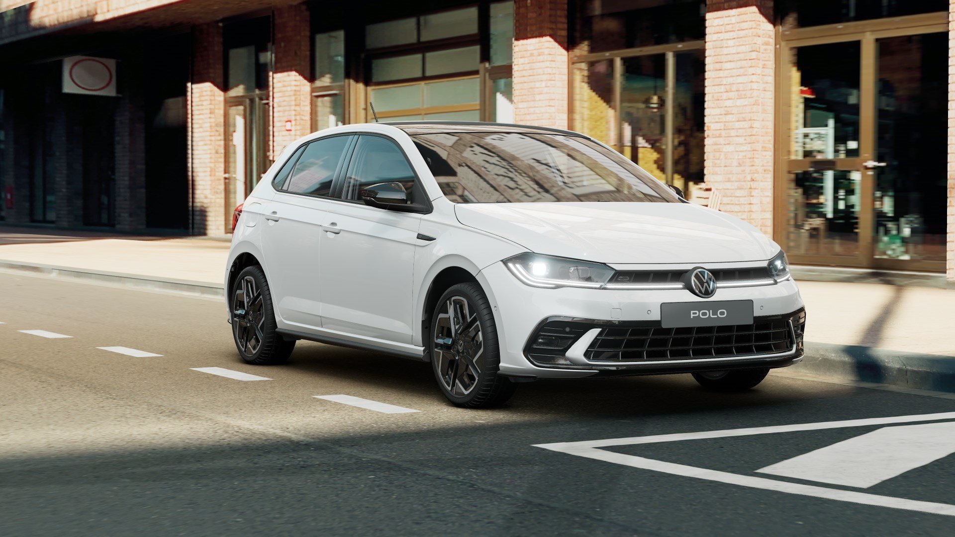 Polo R-LINE TSI DSG+ALU 17+PANO+RÜCKFAHRKAMERA+SPORTPAKET+TRAVEL ASSIST+NAVI