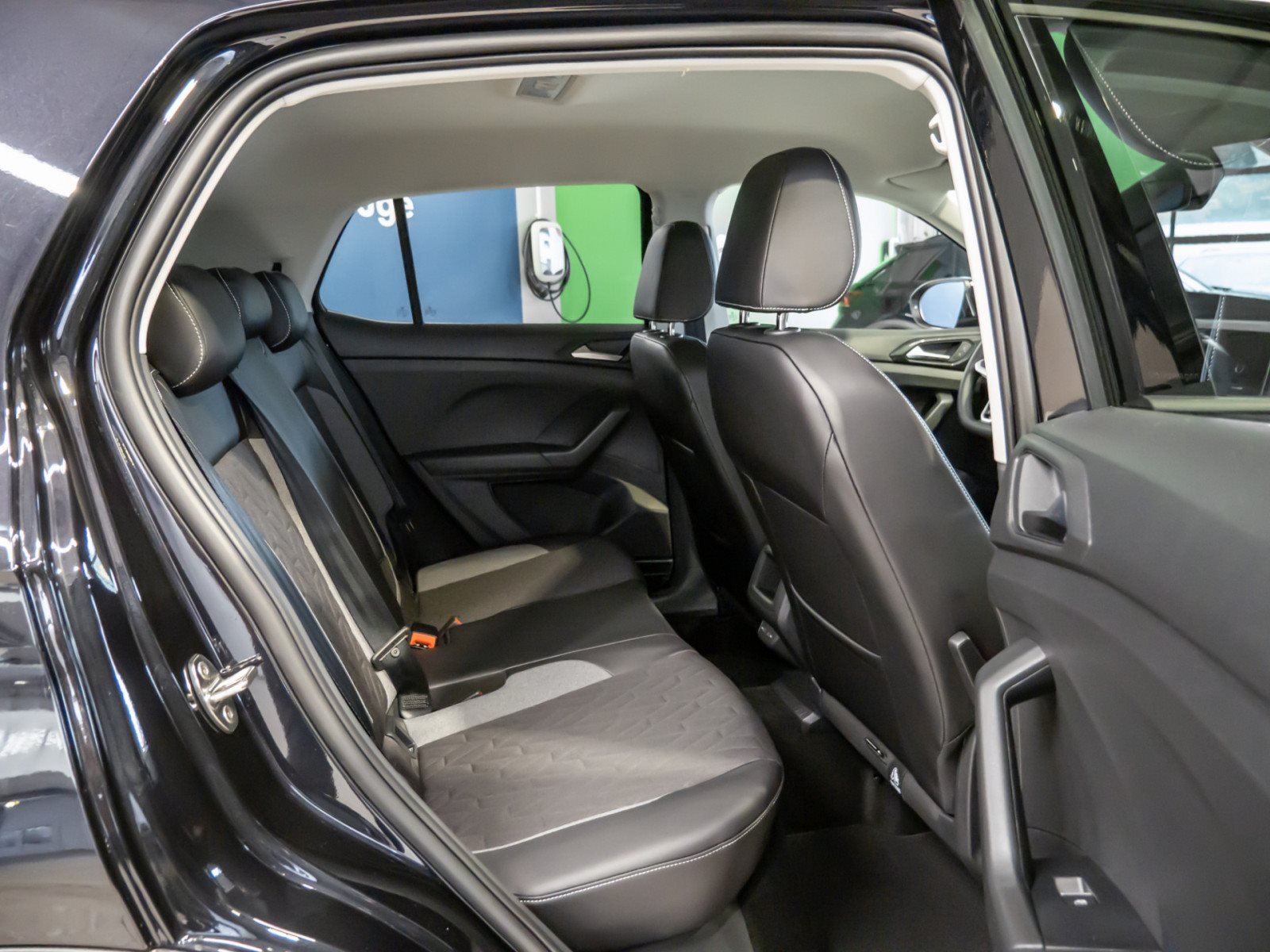 T-Cross Life 1.0 l TSI OPF  5-Gang 2xKlima ACC