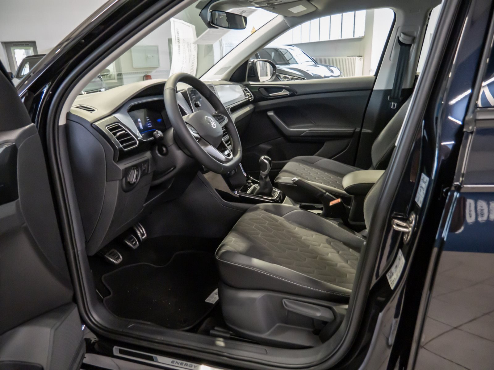 T-Cross Life 1.0 l TSI OPF  5-Gang 2xKlima ACC