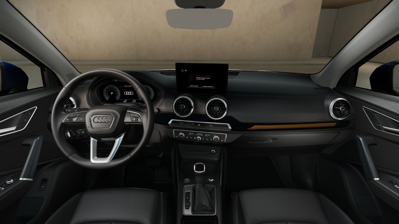 Q2 advanced 35 TFSI 110(150)  AHK Pano ACC AHK