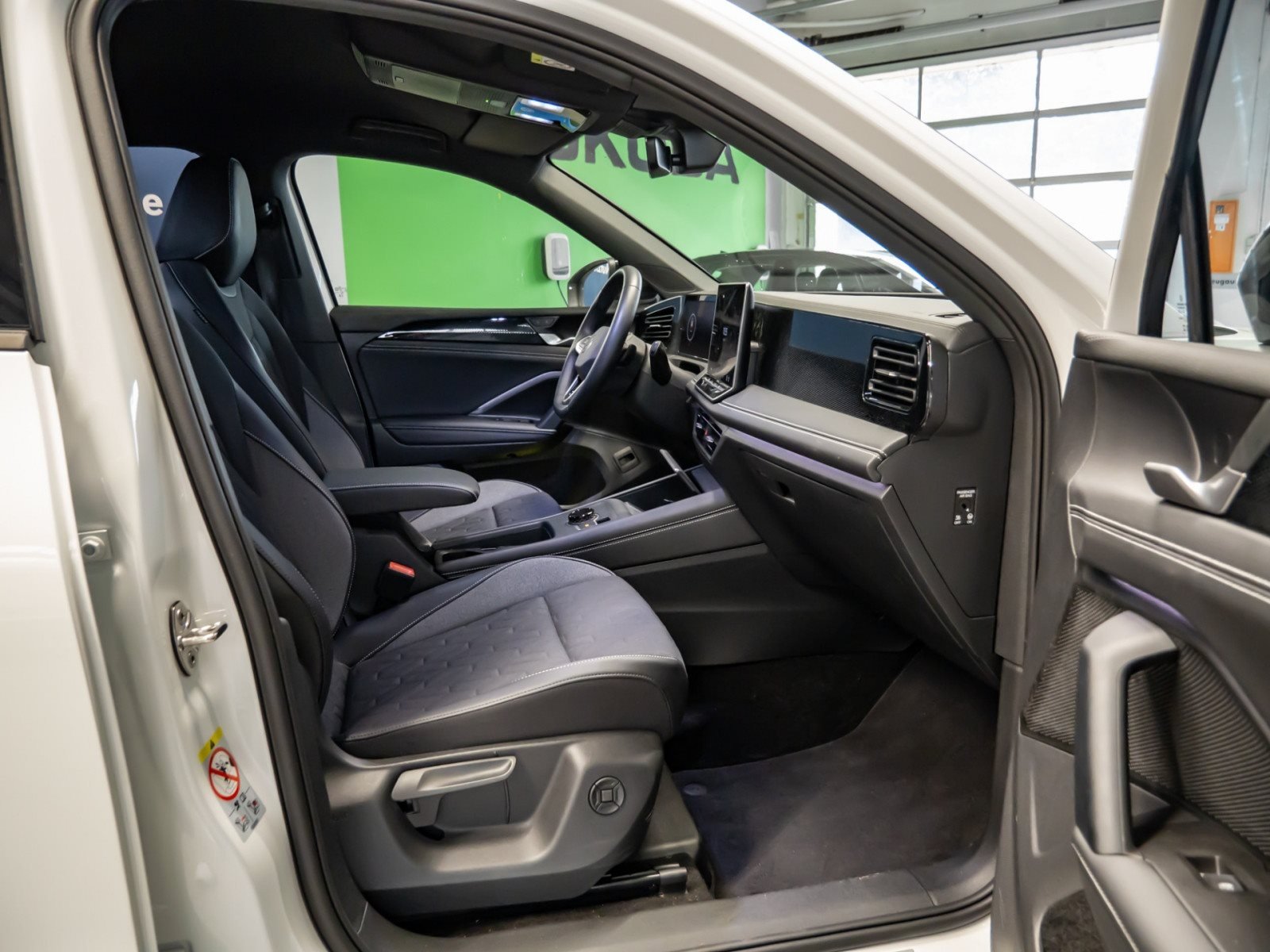 Tiguan GOAL eTSI DSG+ALU 18+LED-PLUS+360°KAMERA+TRAVEL ASSIST+NAVI+APP CONNECT