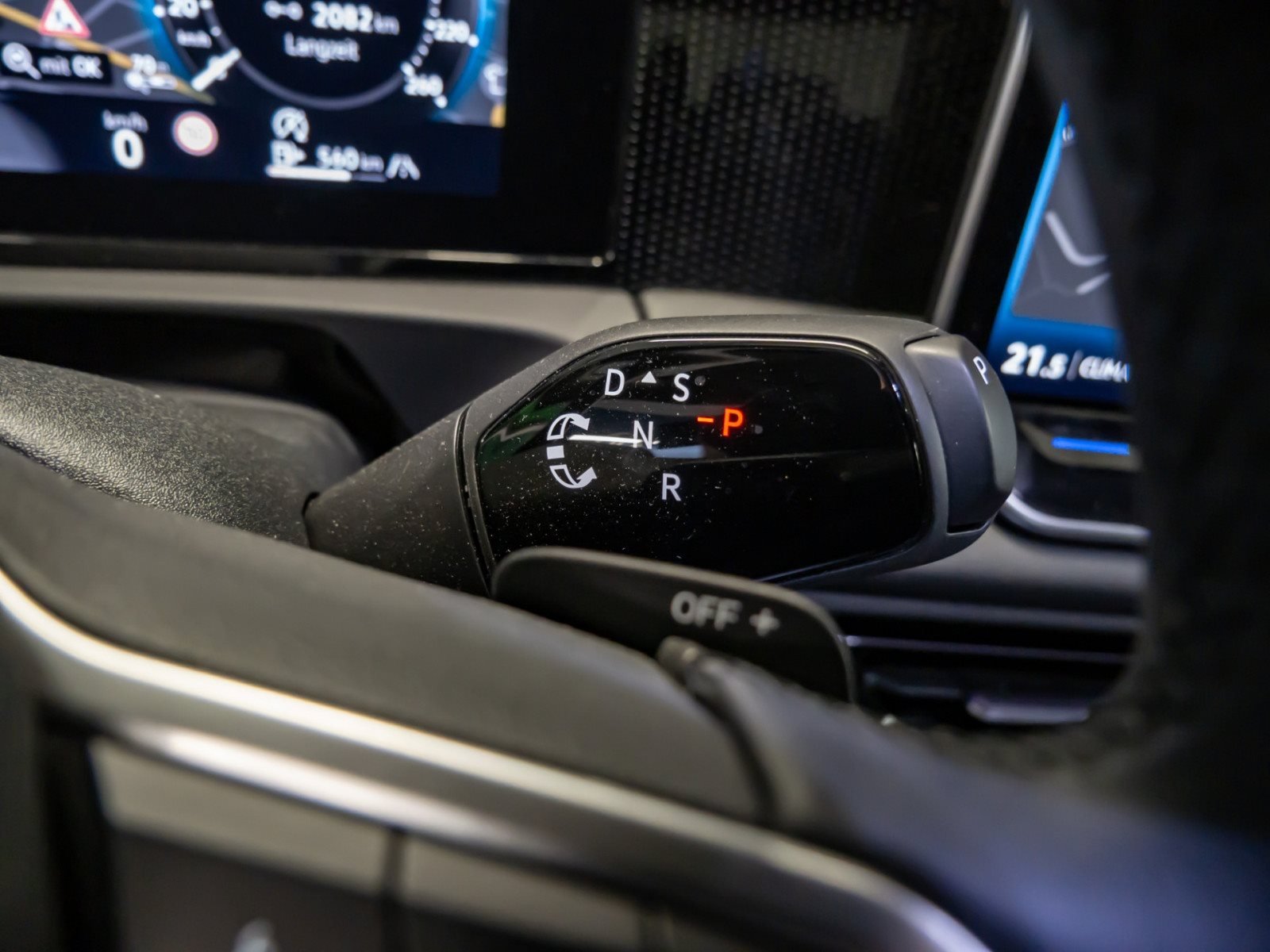 Tiguan GOAL eTSI DSG+ALU 18+LED-PLUS+360°KAMERA+TRAVEL ASSIST+NAVI+APP CONNECT