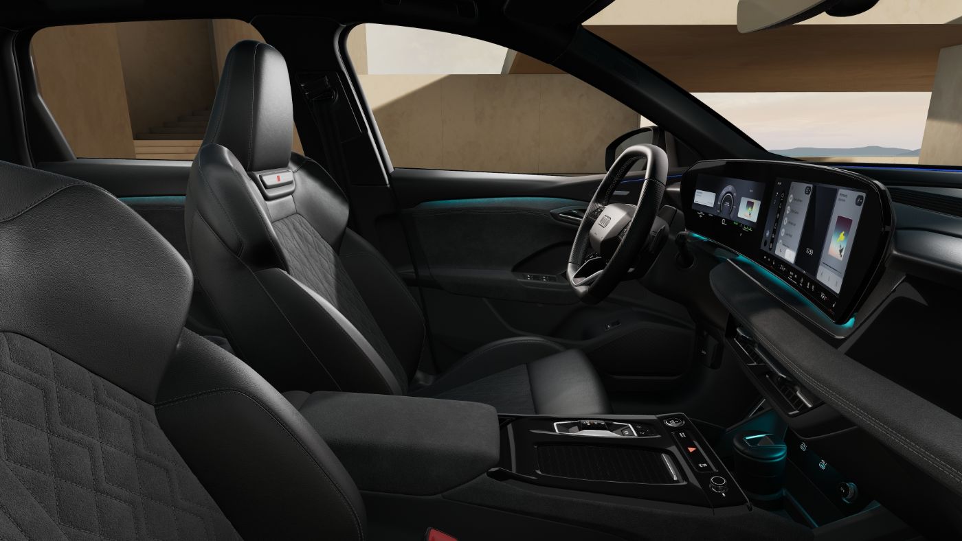 Q6 SUV e-tron performance 225 kW AHK