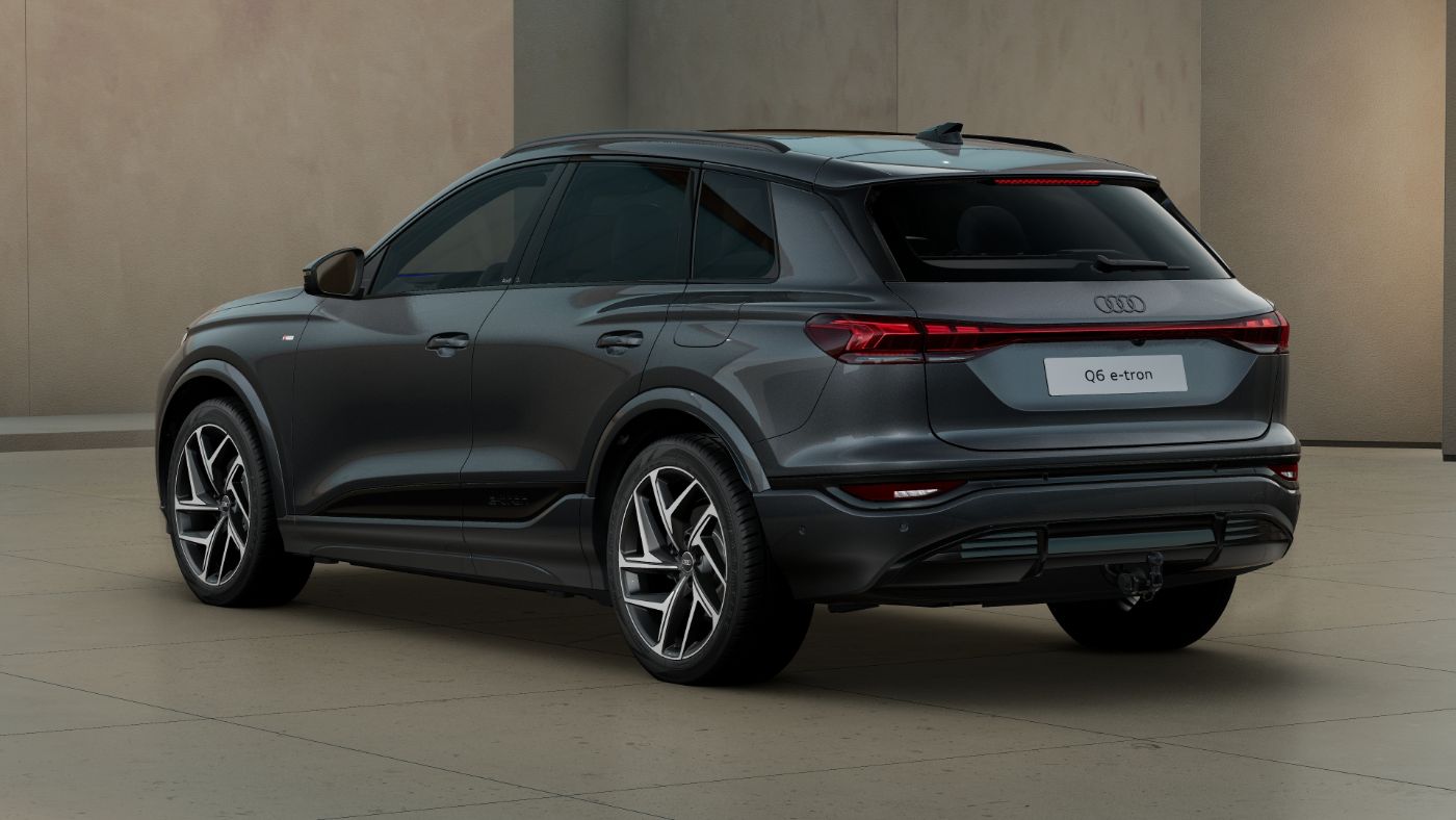 Q6 SUV e-tron performance 225 kW AHK