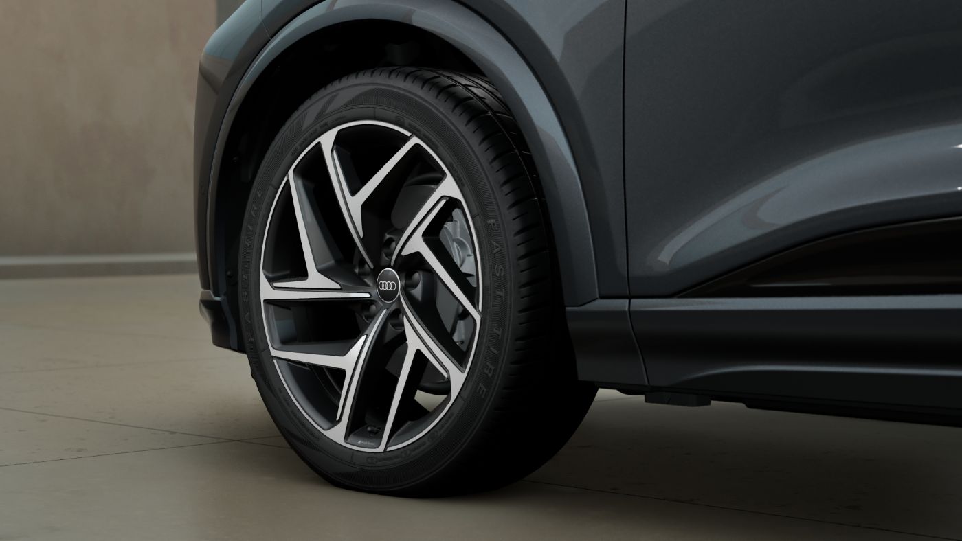 Q6 SUV e-tron performance 225 kW AHK