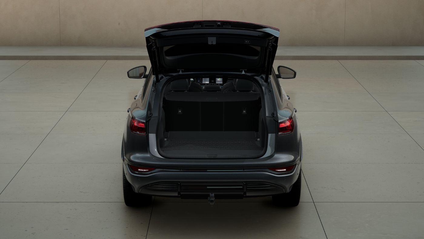 Q6 SUV e-tron performance 225 kW AHK