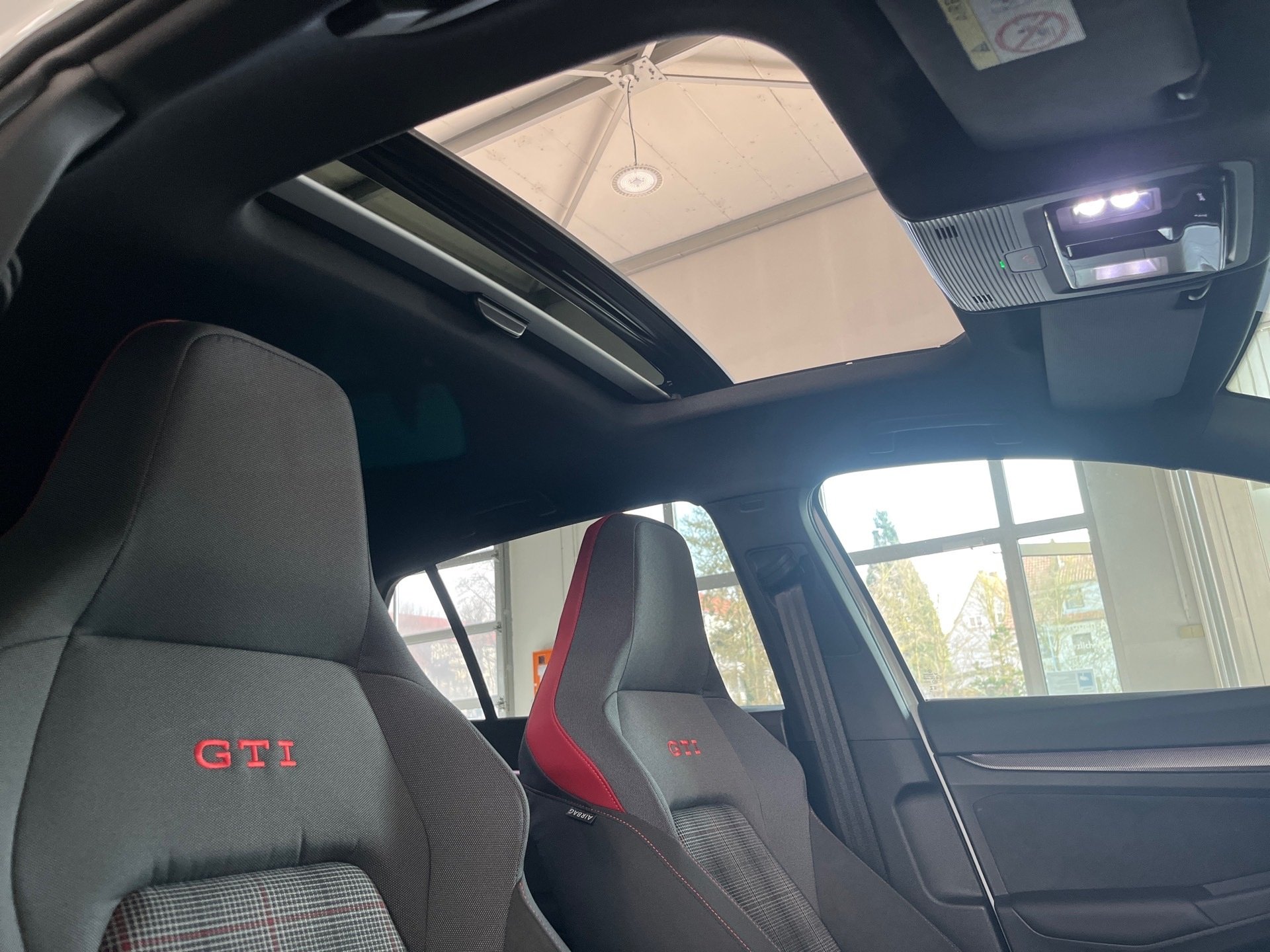 Golf GTI 2.0 l TSI OPF DSG 360 ACC AUT HUD Kam.