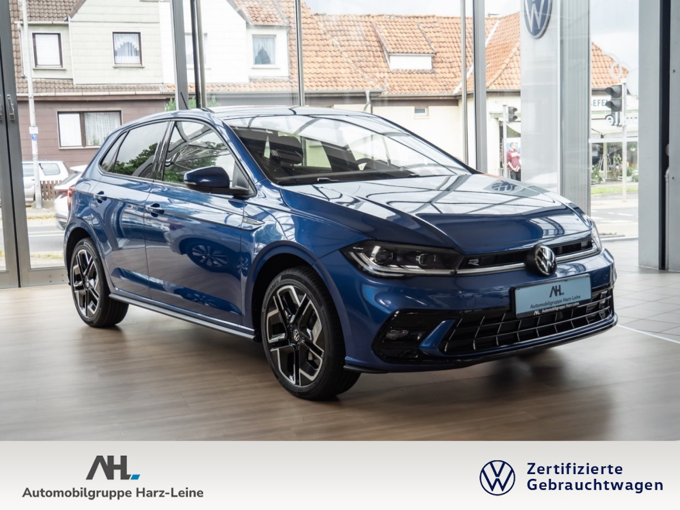 Polo R-LINE TSI DSG+ALU 17+ACC+LED-MATRIX+TRAVEL ASSIST...