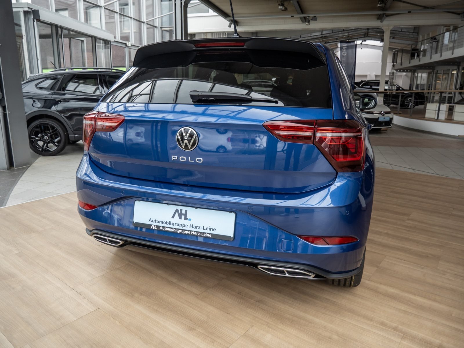 Polo R-LINE TSI DSG+ALU 17+ACC+LED-MATRIX+TRAVEL ASSIST+EINPARKHILFE+KLIMA