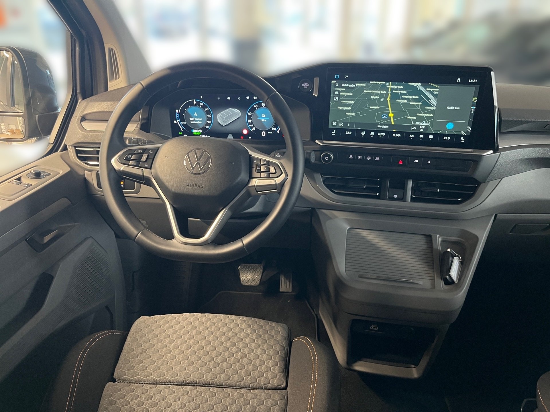 Transporter Caravelle PAN AMERICANA+ALU 19PANO+KLIMA+RÜCKFAHRKAMERA+APP CONNECT+LED+AHK