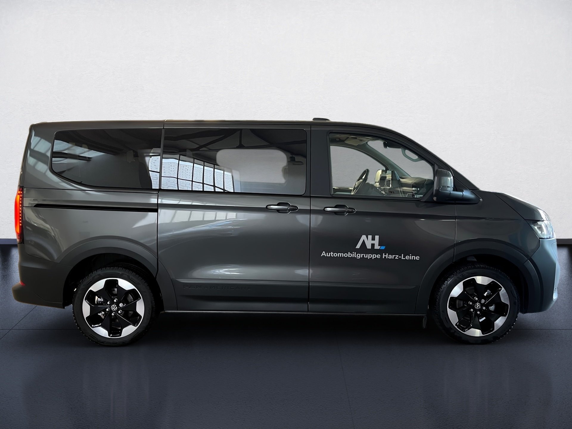 Transporter Caravelle PAN AMERICANA+ALU 19PANO+KLIMA+RÜCKFAHRKAMERA+APP CONNECT+LED+AHK