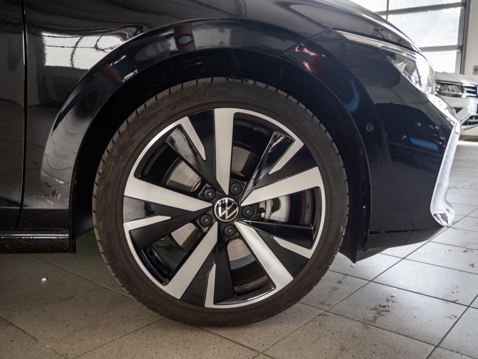 Golf VIII STYLE e-HYBRID DSG+ALU 18+ACC+LED+RÜCKFAHRKAMERA+APP CONNECT+KLIMA