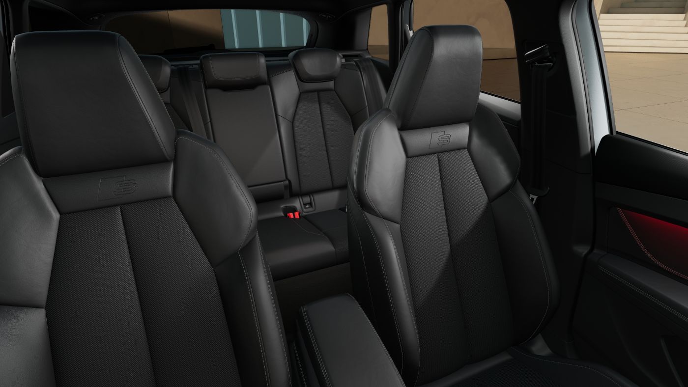 Q4 SUV e-tron performance 210 kW 360 4xSHZ ACC