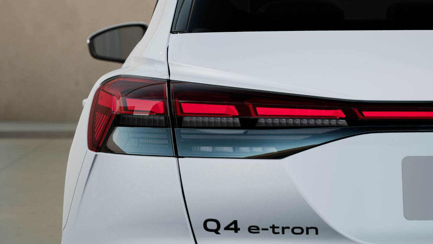 Q4 SUV e-tron performance 210 kW 360 4xSHZ ACC