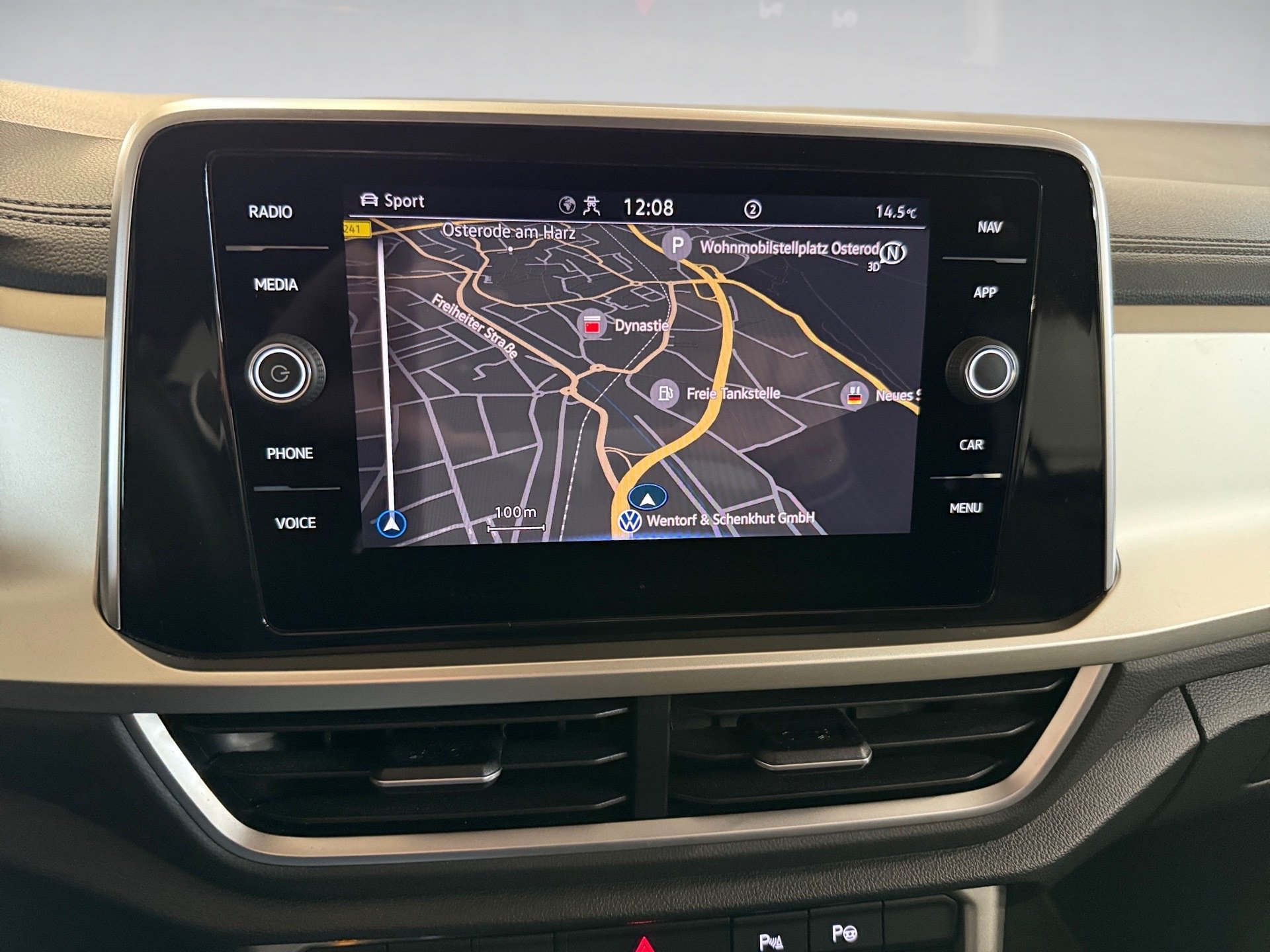 T-Roc 1.5 TSI Move DSG LED Navi ACC RFK 2xKlima