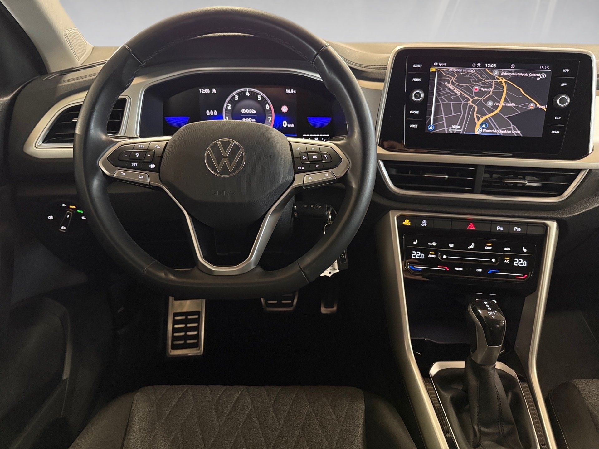 T-Roc 1.5 TSI Move DSG LED Navi ACC RFK 2xKlima