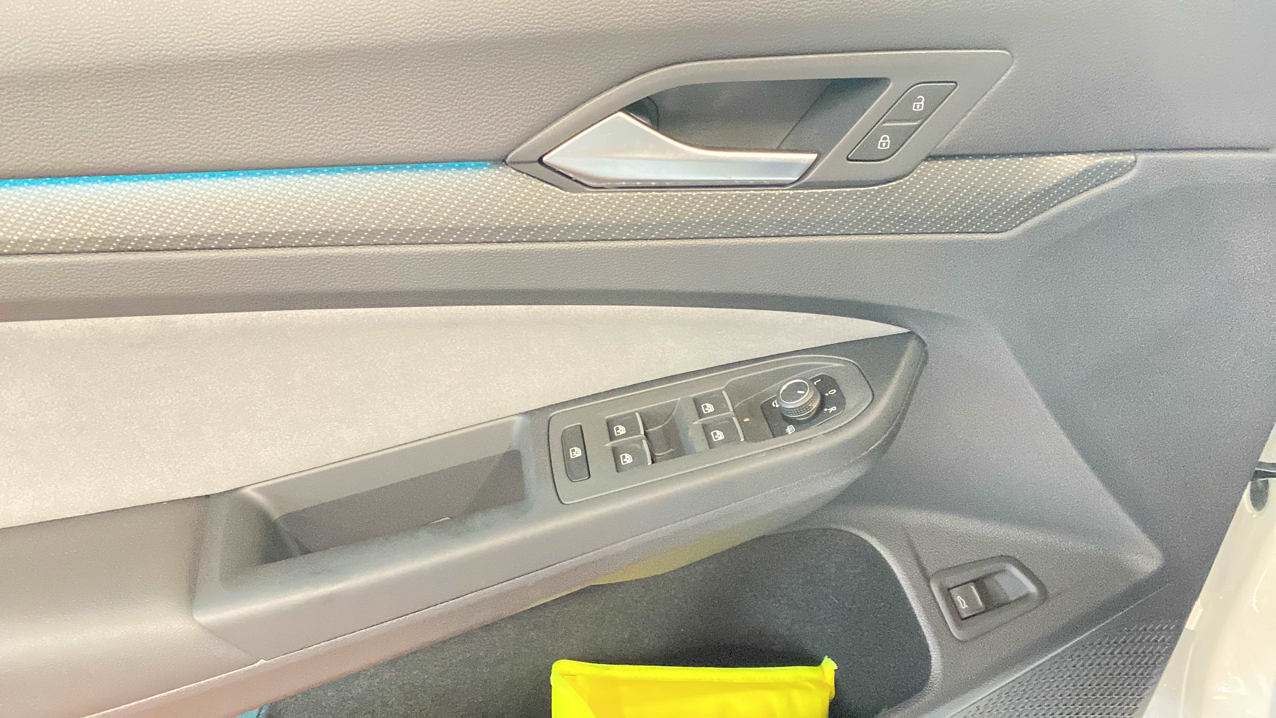 Golf VIII Variant R 2.0 TSI 4MOTION ACC AHK AUT