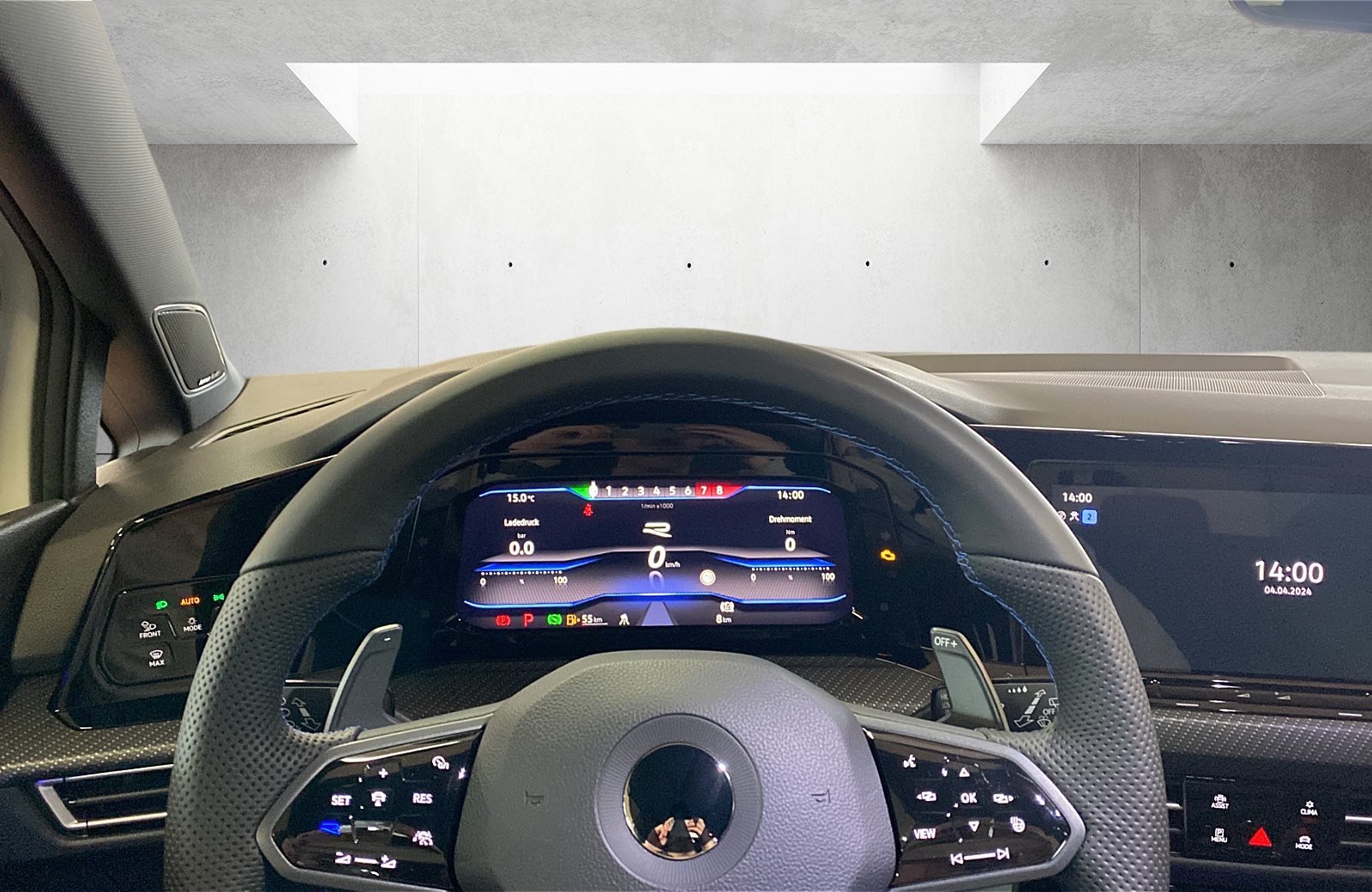 Golf VIII Variant R 2.0 TSI 4MOTION ACC AHK AUT