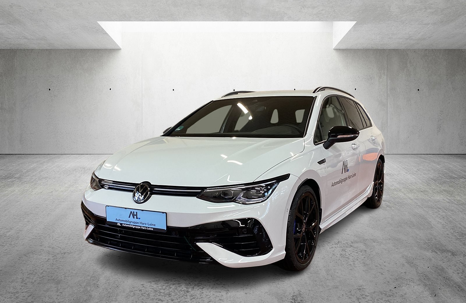 Golf VIII Variant R 2.0 TSI 4MOTION ACC AHK AUT