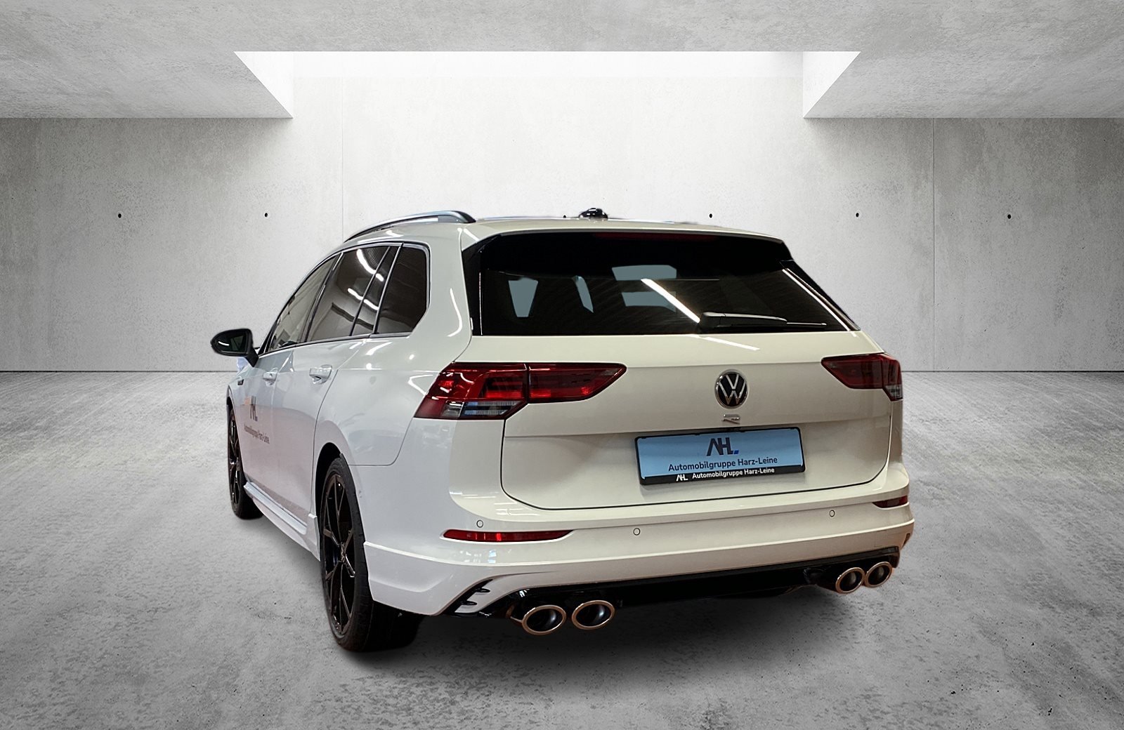 Golf VIII Variant R 2.0 TSI 4MOTION ACC AHK AUT