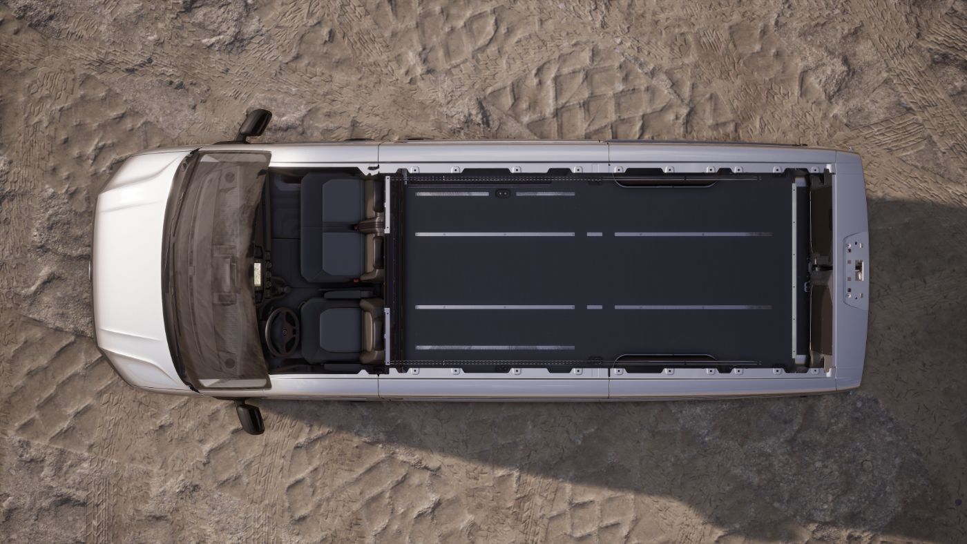 Crafter TDI KASTEN MITTLERER RADSTAND AHK Navi