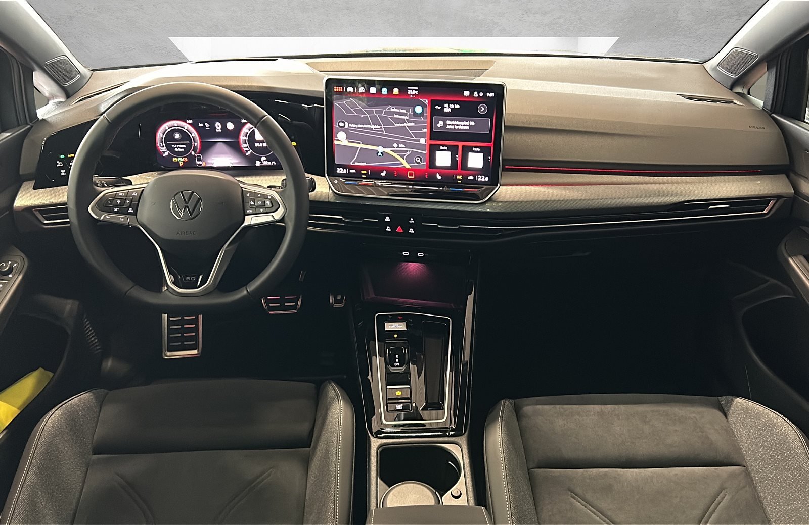 Golf VIII EDITION 50 1.5 eTSI ACC AUT DynLicht