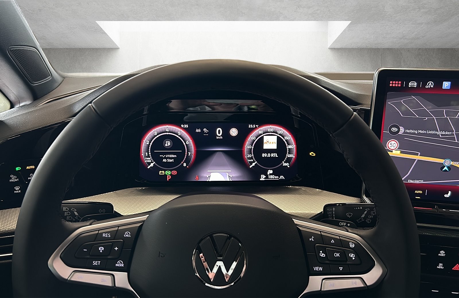 Golf VIII EDITION 50 1.5 eTSI ACC AUT DynLicht