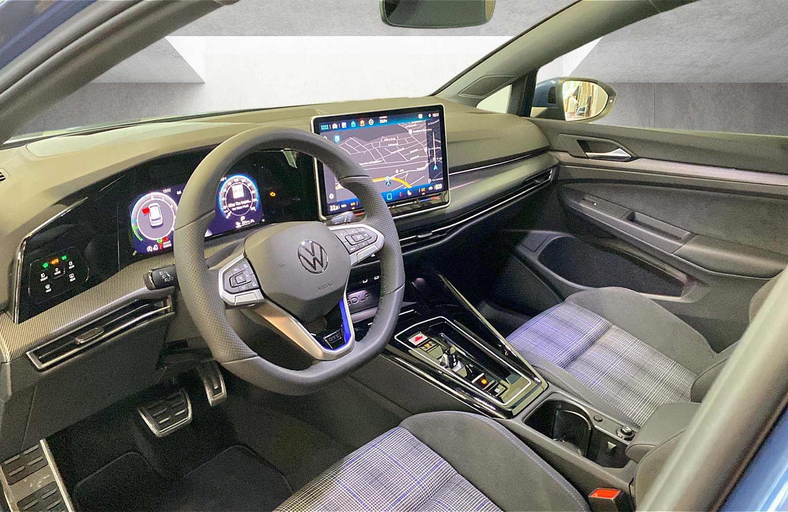 Golf VIII GTE 1.5 eHybrid 360 ACC AUT HUD Kam.