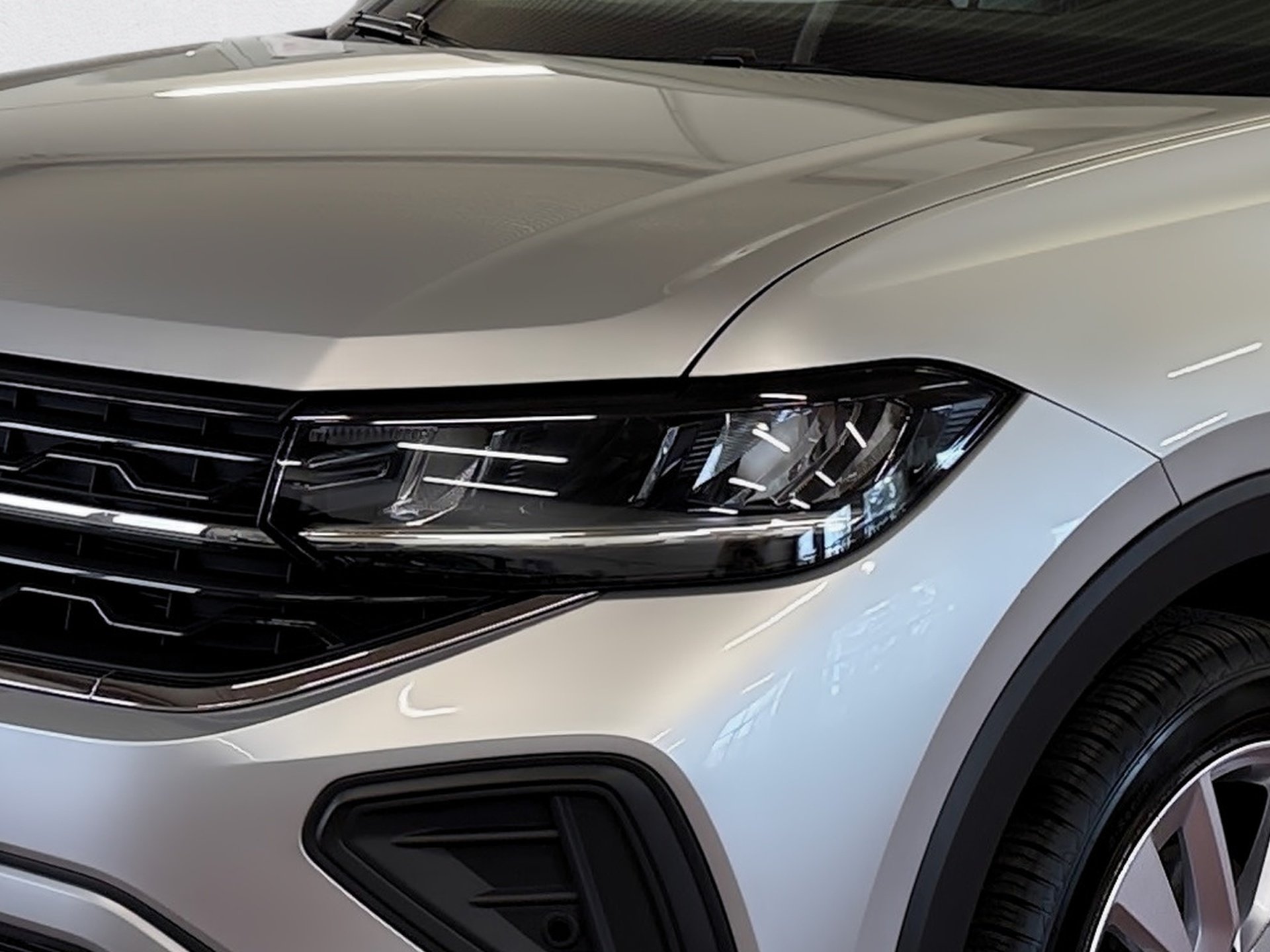 T-Cross 1.0 TSI Life DSG LED Navi ACC AHK RFK LM