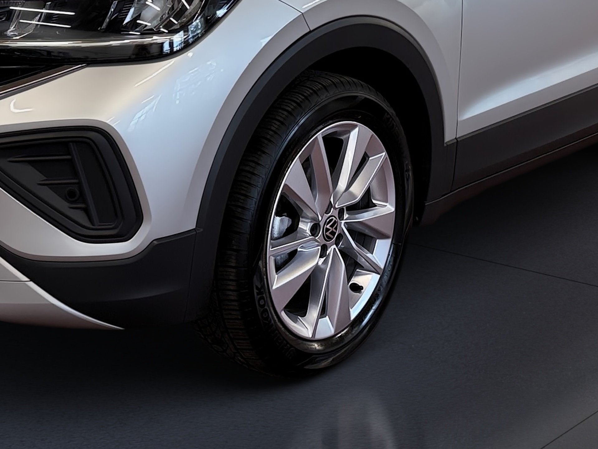 T-Cross 1.0 TSI Life DSG LED Navi ACC AHK RFK LM