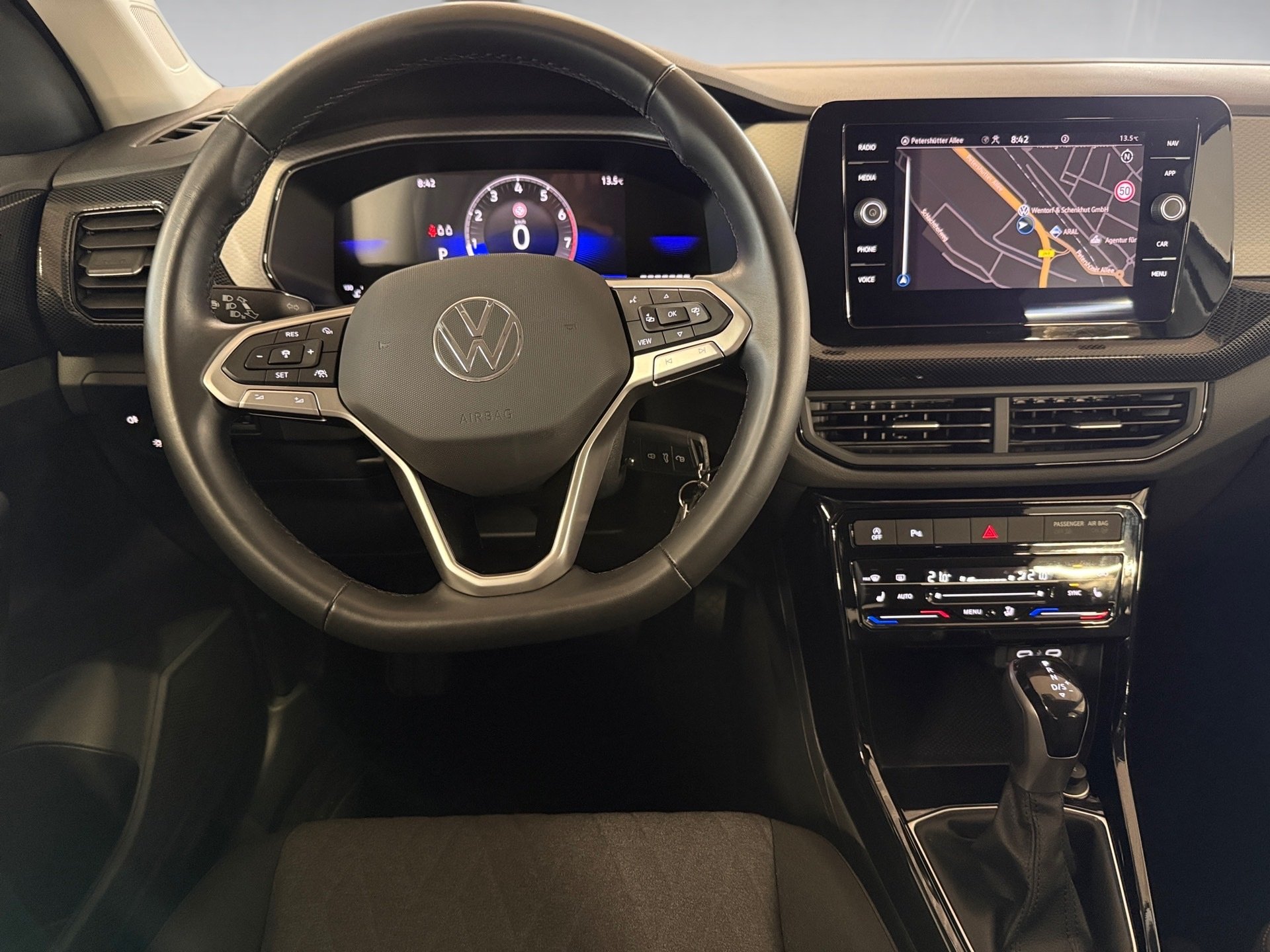 T-Cross 1.0 TSI Life DSG LED Navi ACC AHK RFK LM