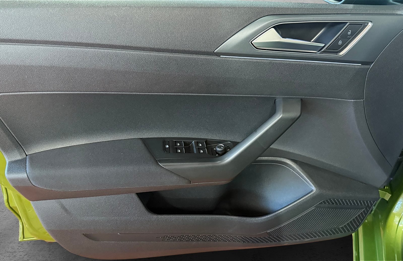 Taigo 1.5 TSI R-Line DSG Matrix Navi ACC Pano AHK