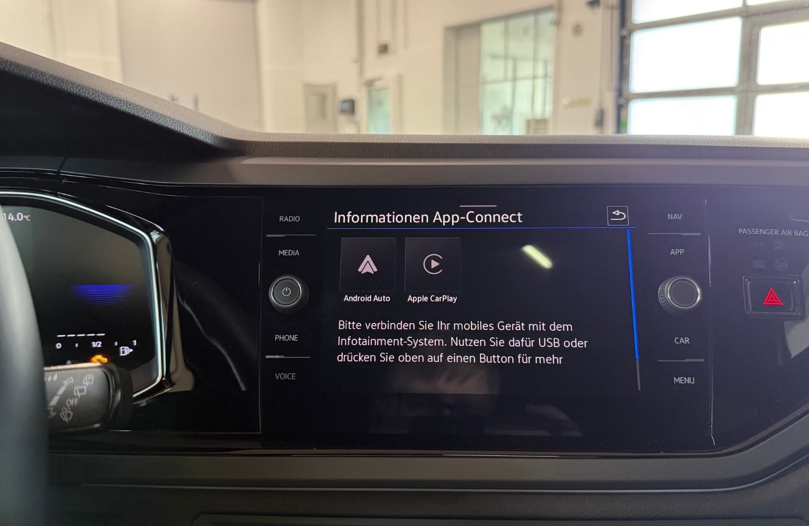 Taigo 1.5 TSI R-Line DSG Matrix Navi ACC Pano AHK