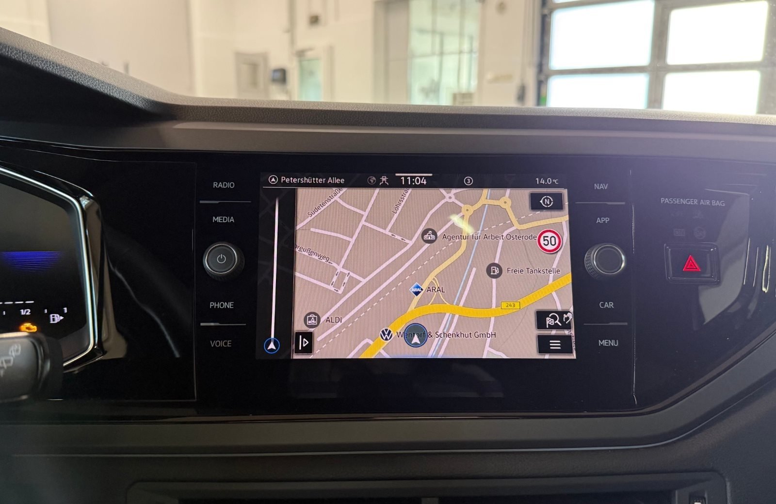 Taigo 1.5 TSI R-Line DSG Matrix Navi ACC Pano AHK