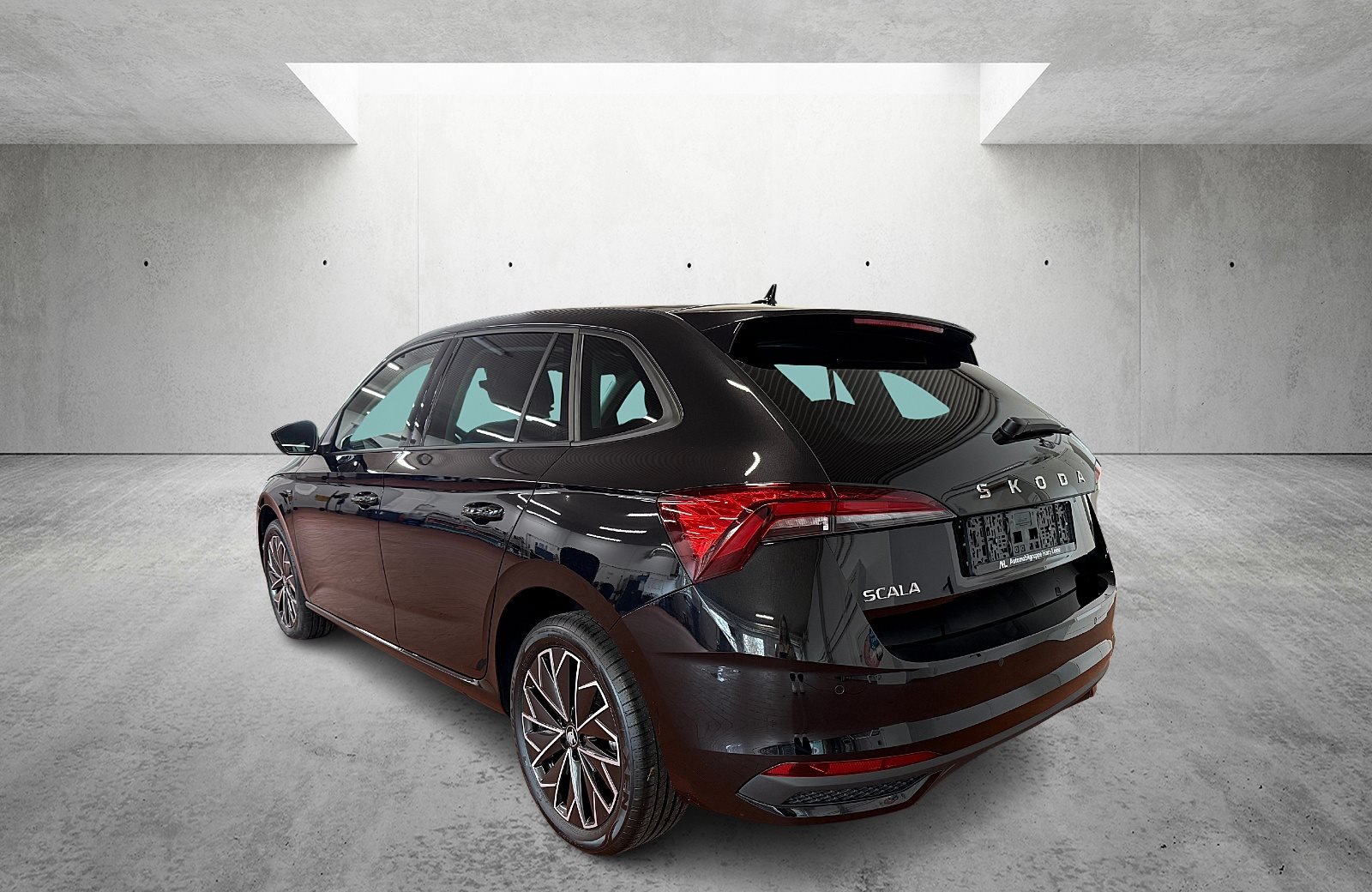 Scala Tour 1.0 TSI 85kW 2xKlima ACC AUT Kam. LED