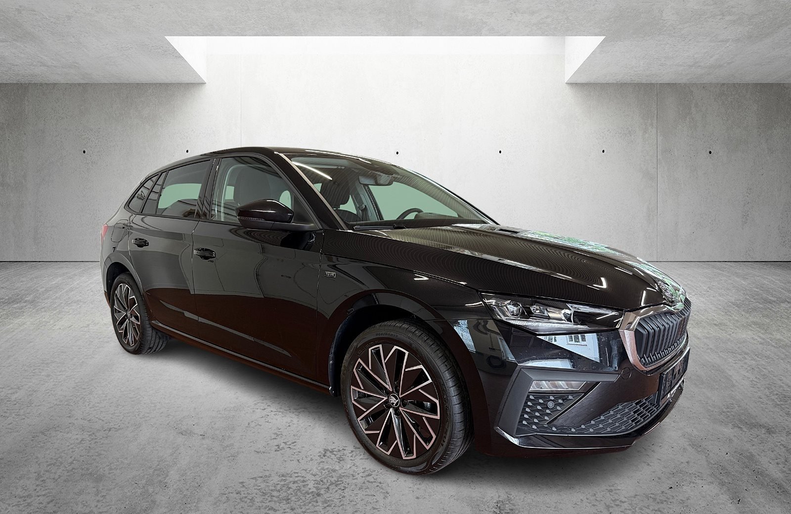 Scala Tour 1.0 TSI 85kW 2xKlima ACC AUT Kam. LED