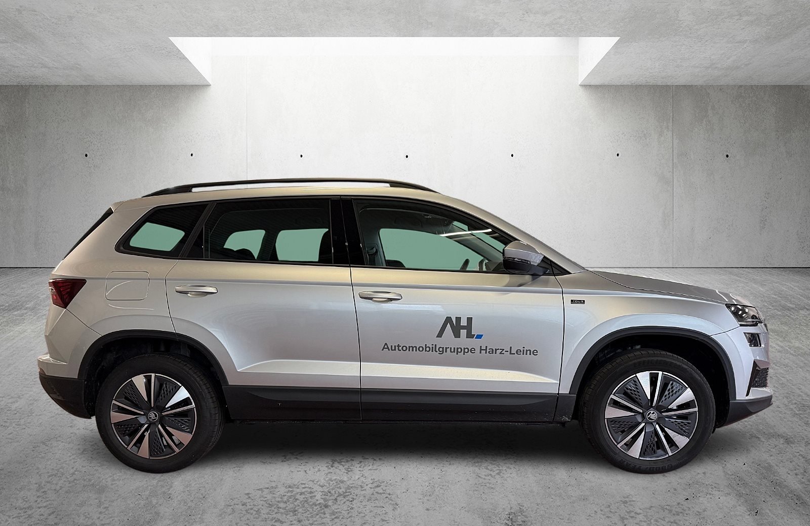 Karoq Drive Tour 1.0 TSI 85kW 2xKlima ACC AHK LM