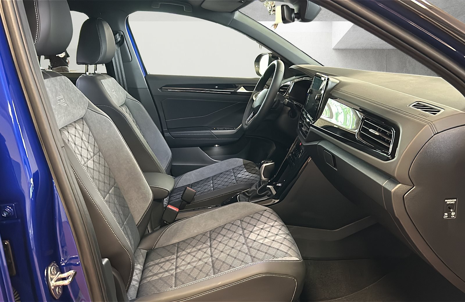 T-Roc R-Line 1.5 TSI 2xKlima ACC AUT Kam. KlimaA