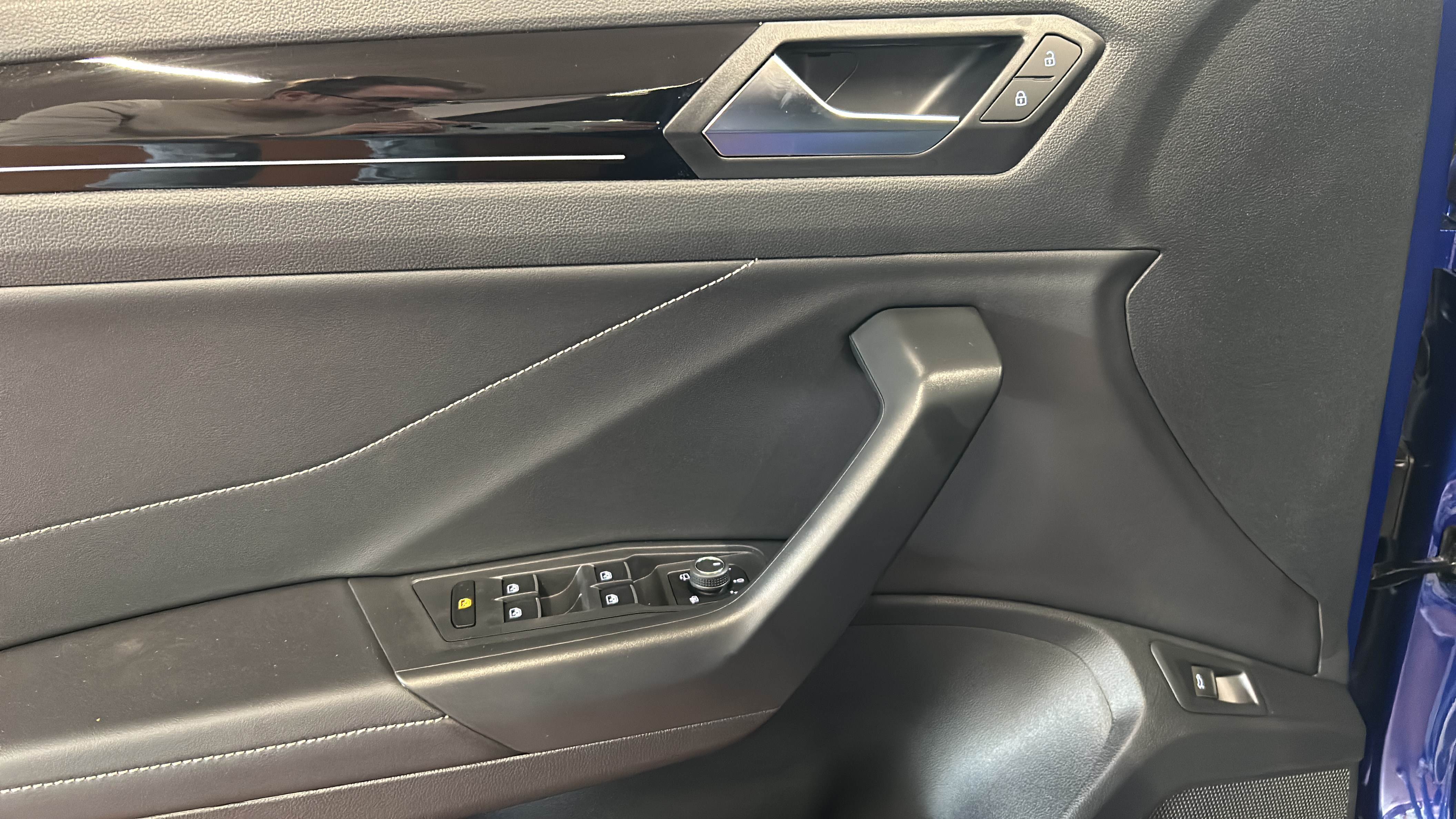 T-Roc R-Line 1.5 TSI 2xKlima ACC AUT Kam. KlimaA