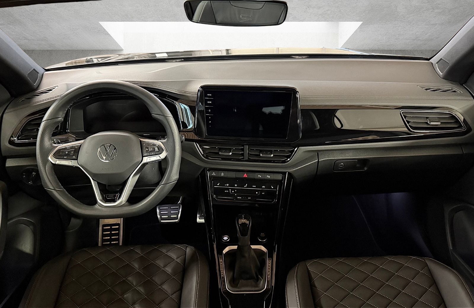 T-Roc Cabriolet 1.5 TSI R-Line DSG Black Style Matrix Navi Leder