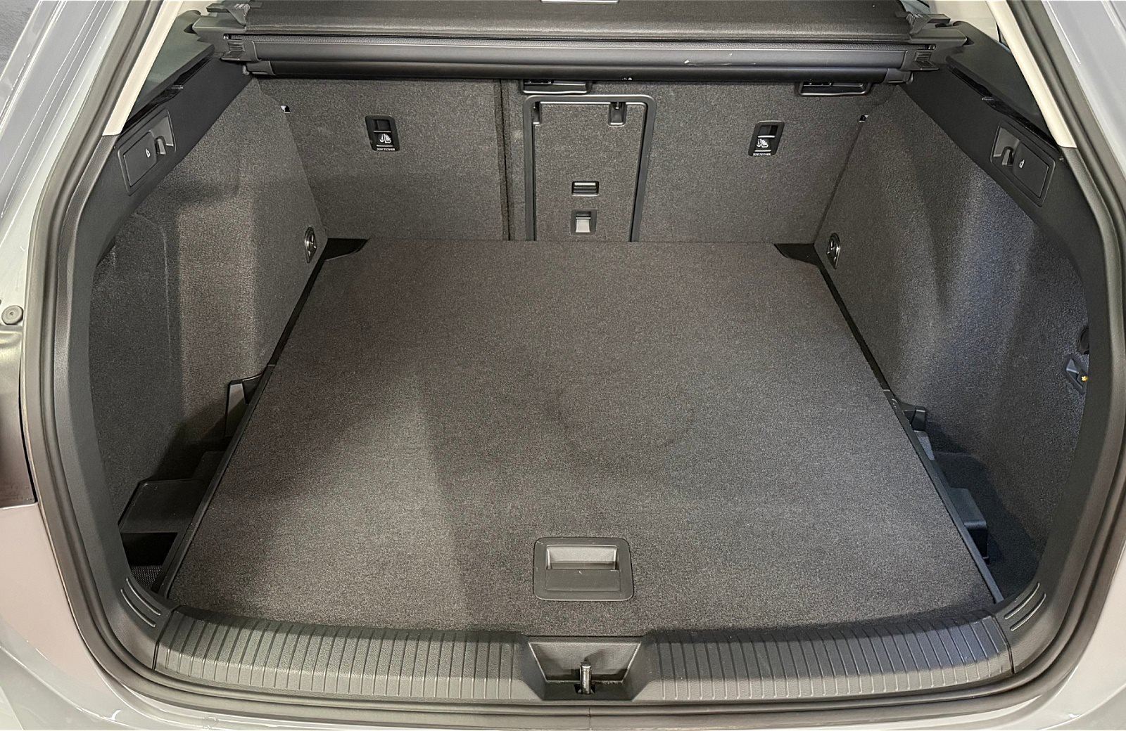 Golf Variant 1.5 TSI LED ACC AHK RFK ACC AHK LED