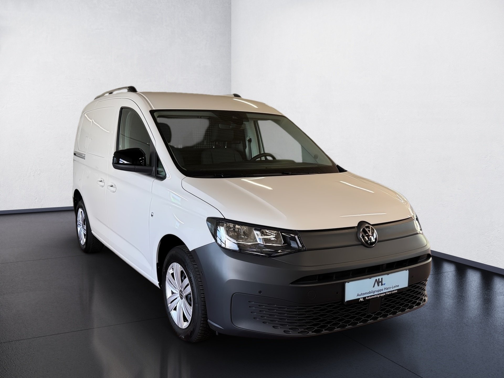 Caddy Cargo 2.0 TDI AHK ACC RFK PDC v+h 2xKlima