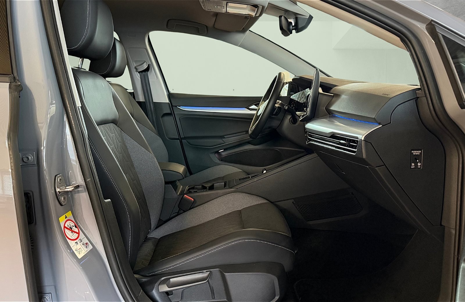 Golf VIII 1.5 eTSI Goal DSG LED Navi ACC PDC RFK