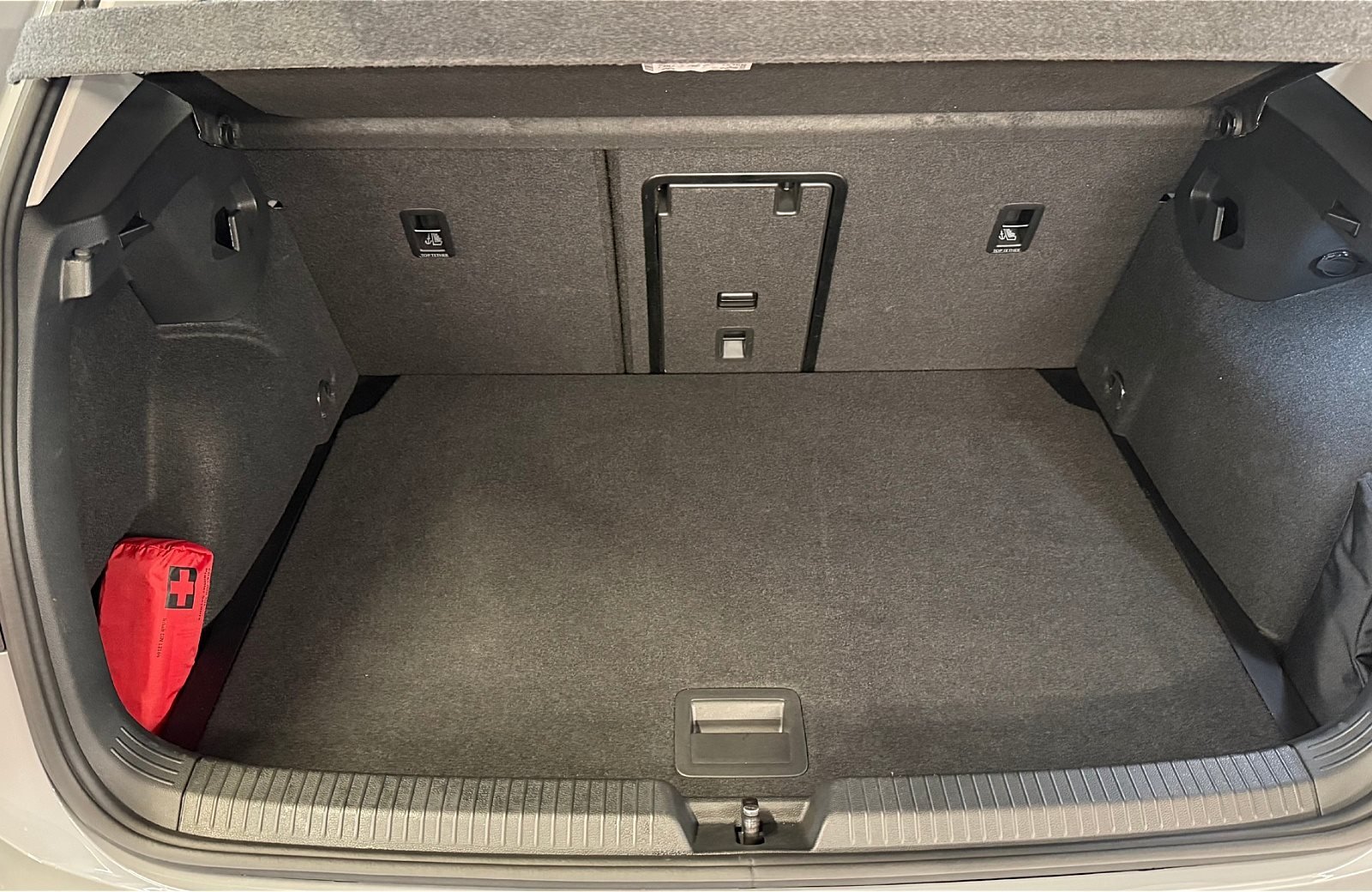 Golf VIII 1.5 eTSI Goal DSG LED Navi ACC PDC RFK