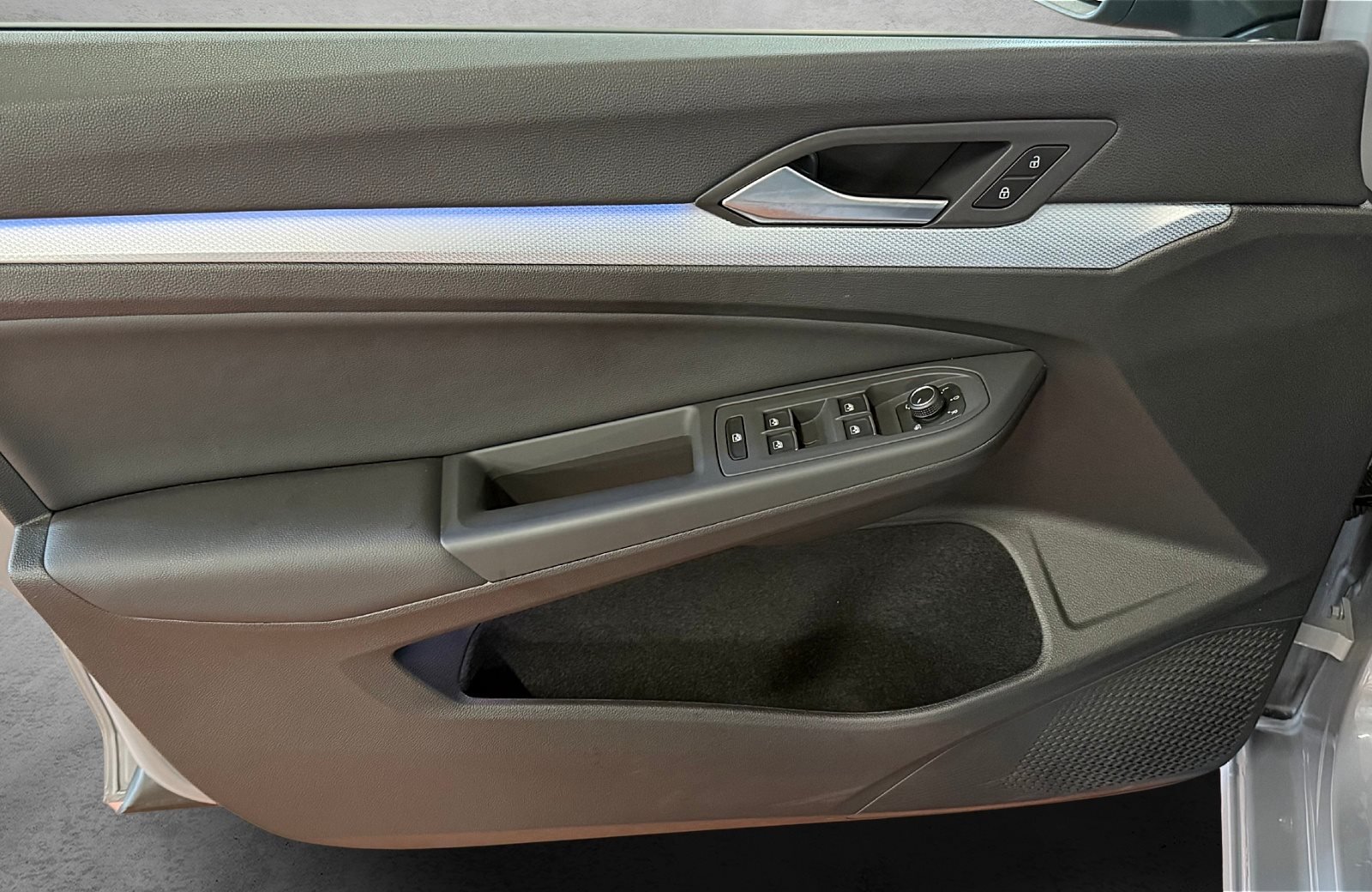 Golf VIII 1.5 eTSI Goal DSG LED Navi ACC PDC RFK