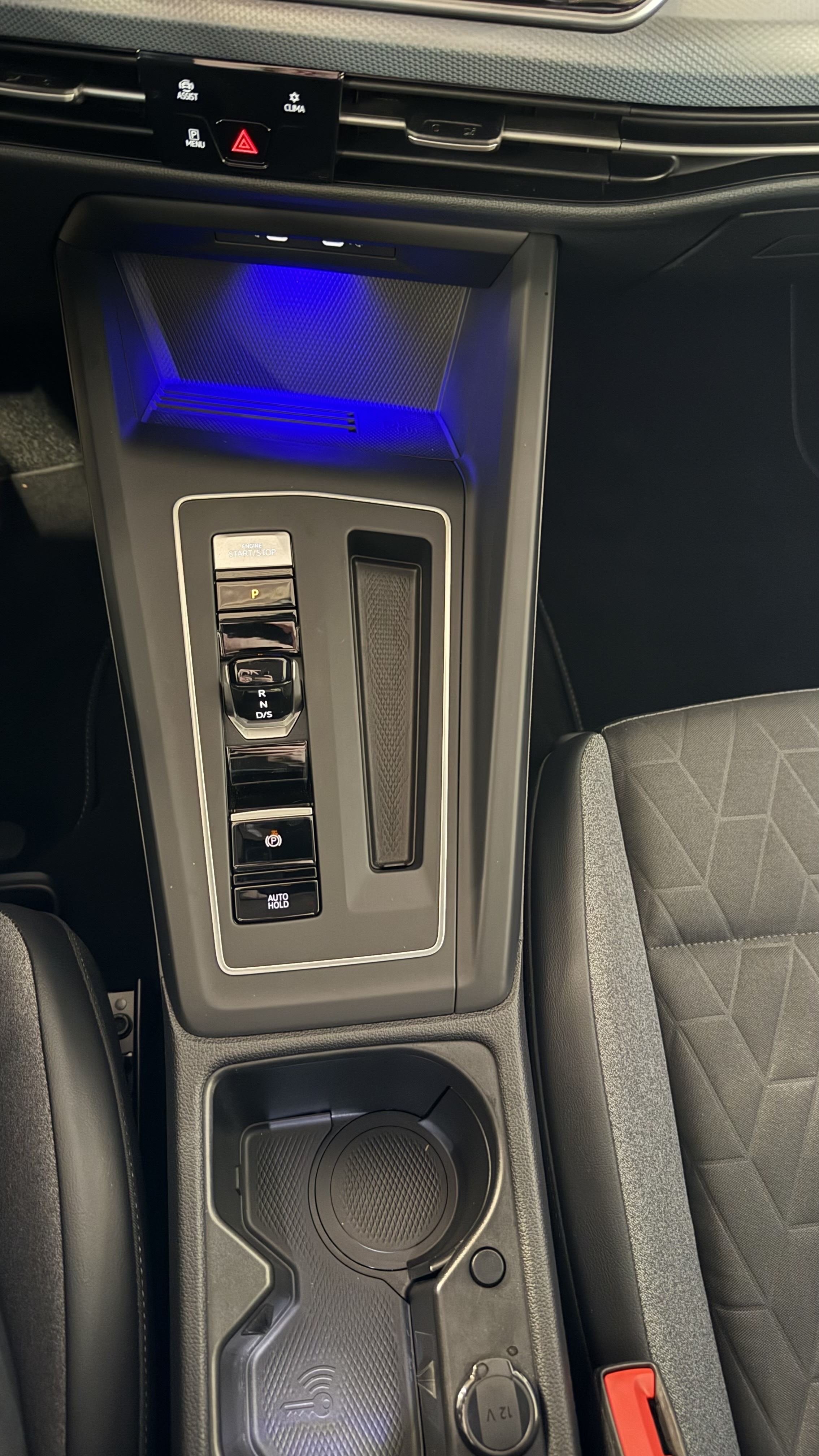 Golf VIII 1.5 eTSI Goal DSG LED Navi ACC PDC RFK