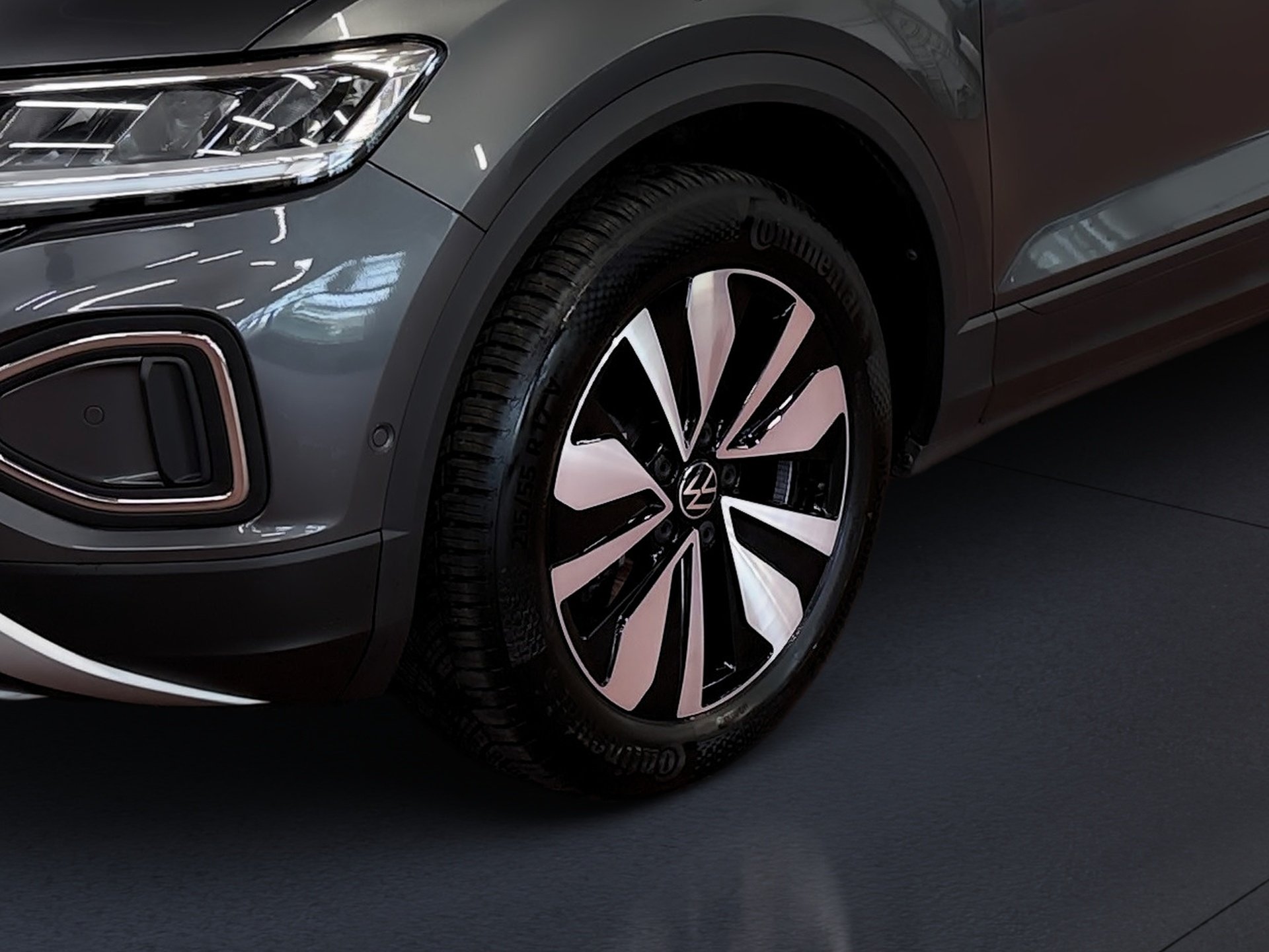 T-Roc 1.0 Goal LED Navi ACC AHK RFK 2xKlima ACC