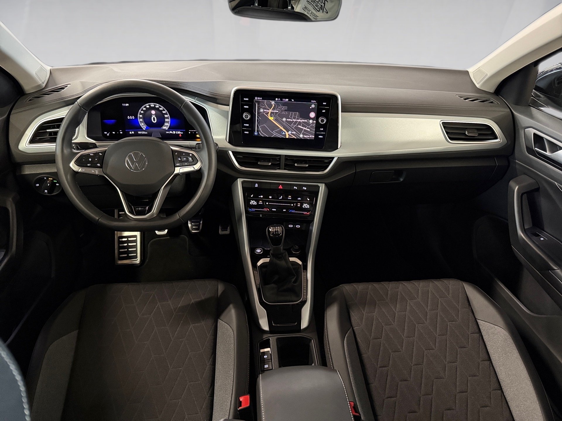 T-Roc 1.0 Goal LED Navi ACC AHK RFK 2xKlima ACC