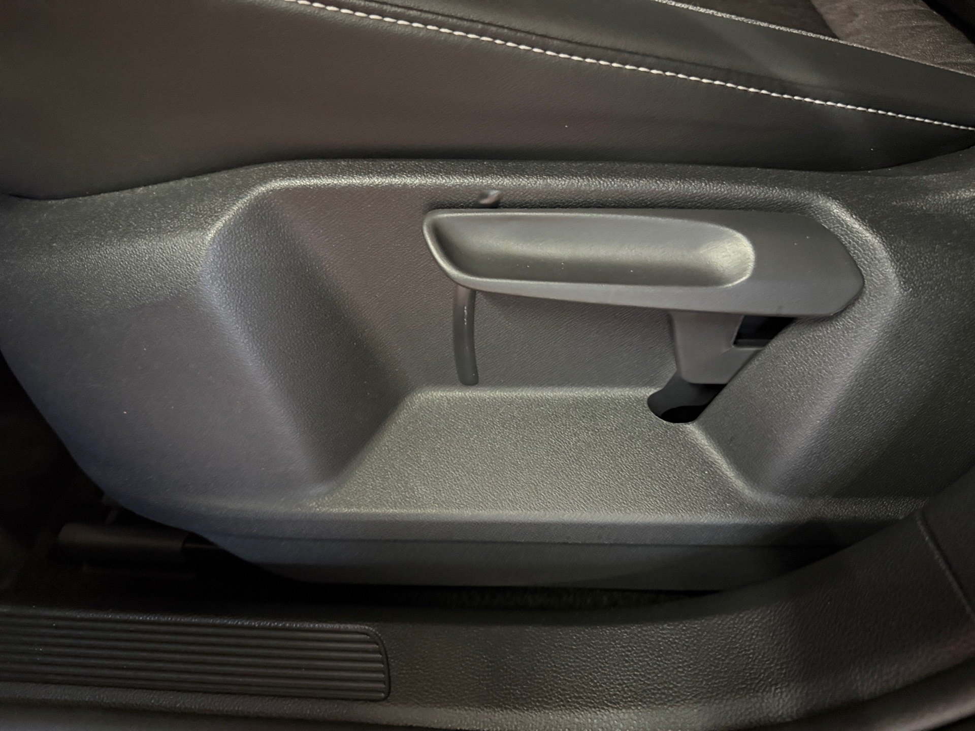 T-Roc 1.0 Goal LED Navi ACC AHK RFK 2xKlima ACC