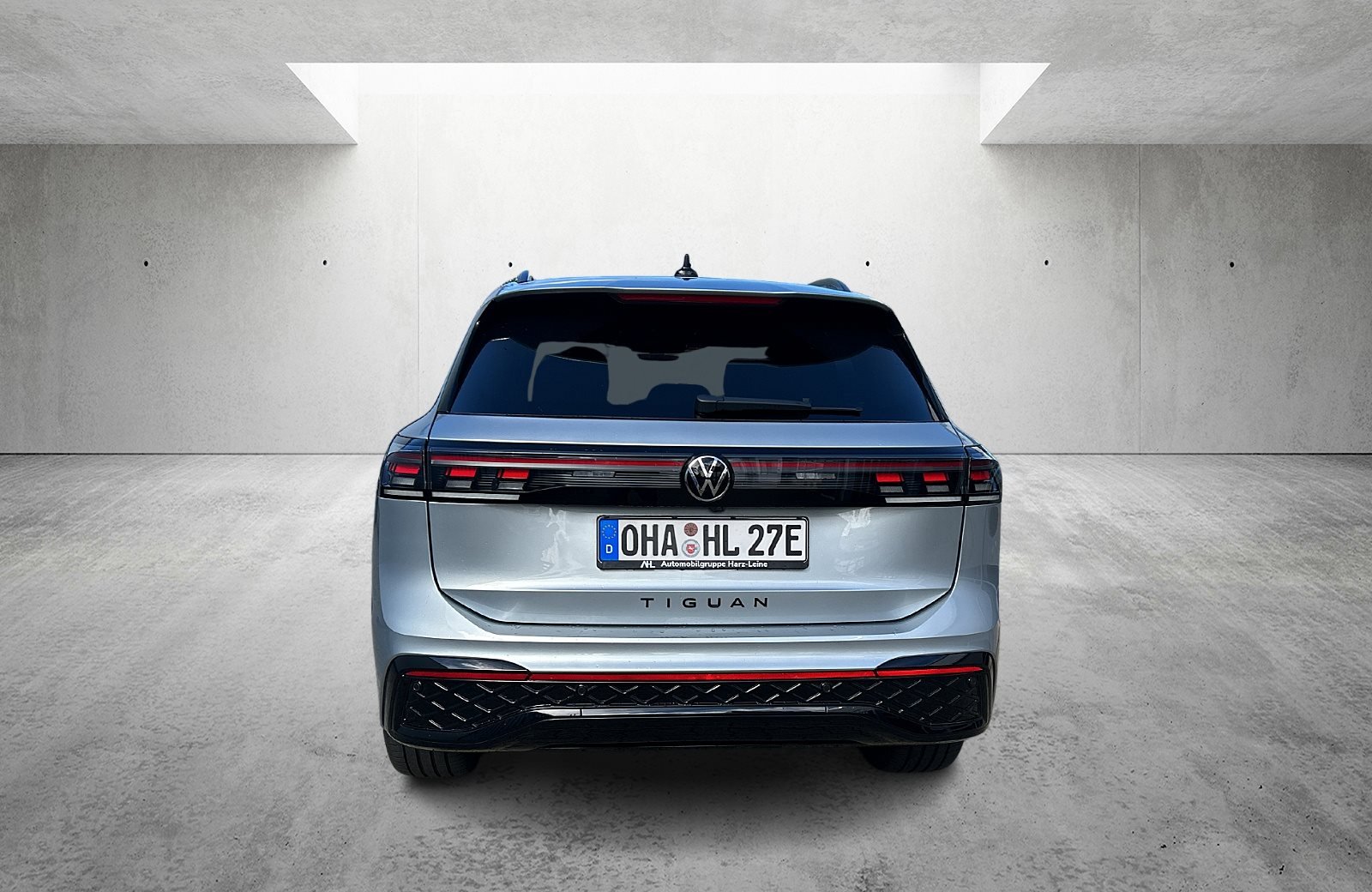Tiguan R-Line 1.5 eHybrid 360 4xSHZ ACC AHK AUT